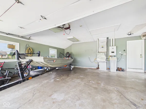 $415,000 | 2951 East Cross Street, Anderson, IN 46012