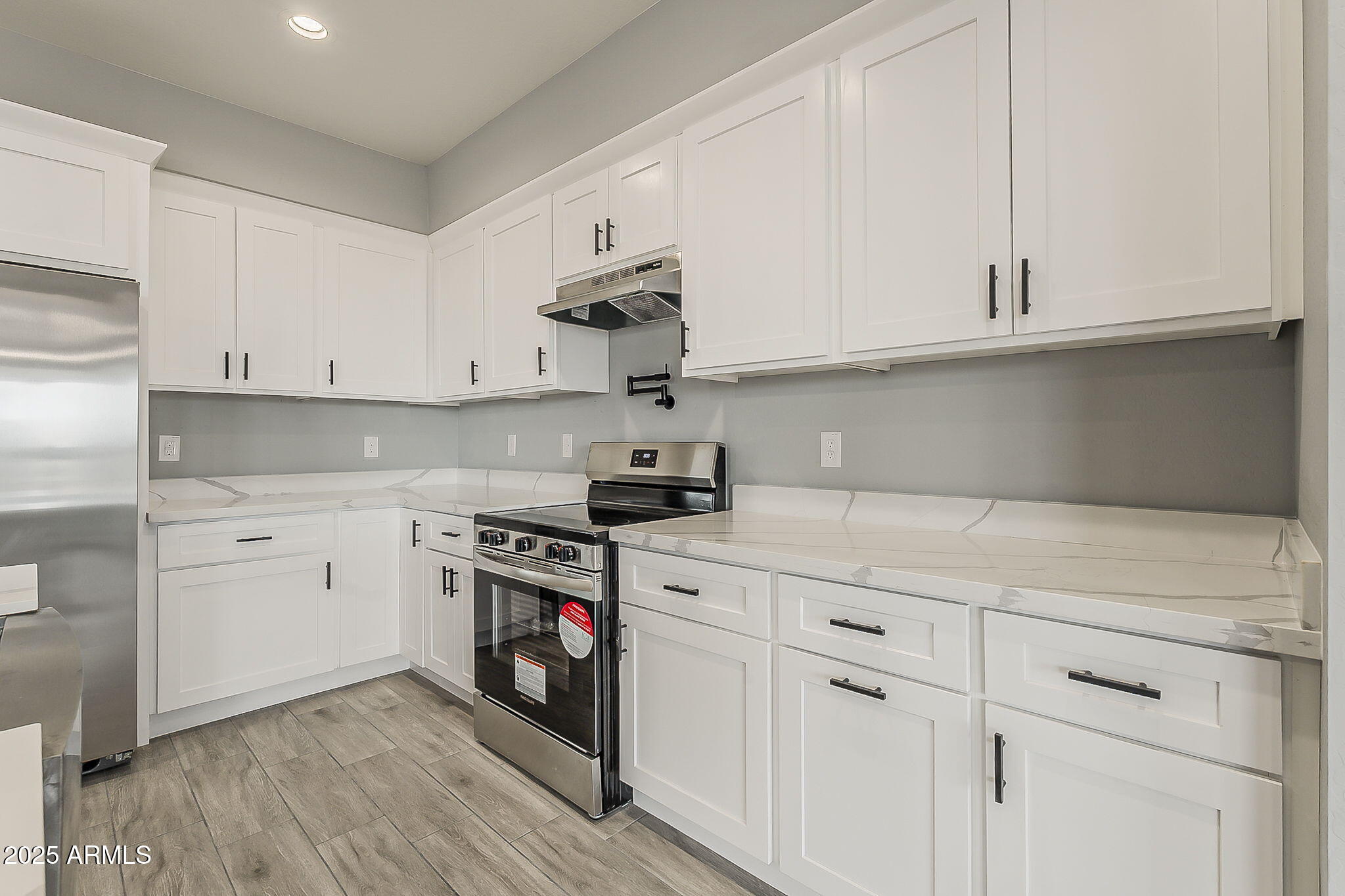 3925 North Maya Road Eloy, AZ 85131 - Photo 13 of 44 Kitchen