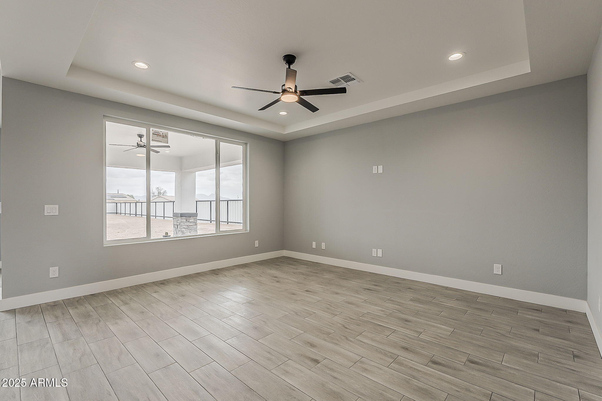 3925 North Maya Road Eloy, AZ 85131 - Photo 7 of 44 Living Room