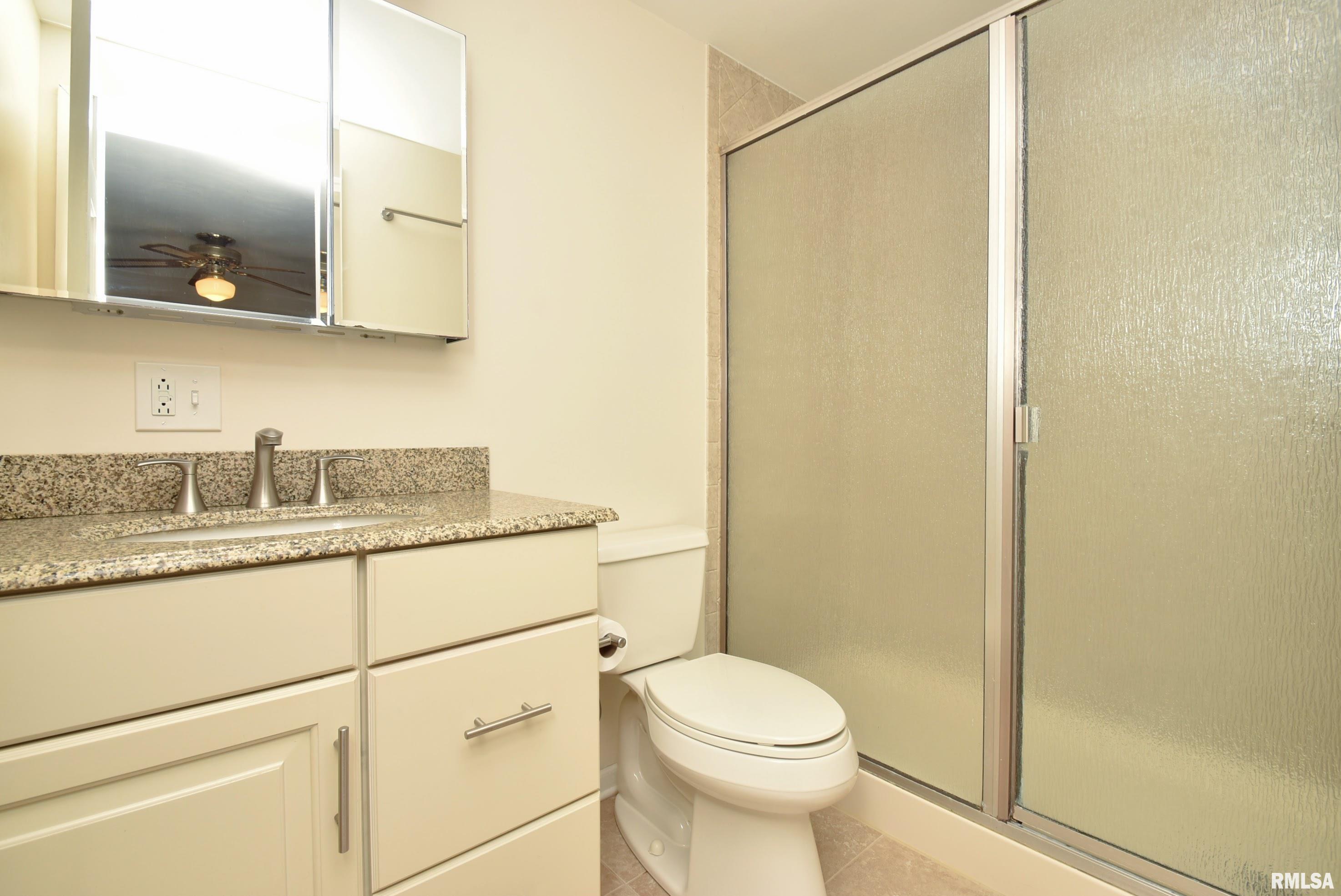 5721 North Koerner Road Peoria, IL 61615 - Photo 14 of 49 Gallery Image 14