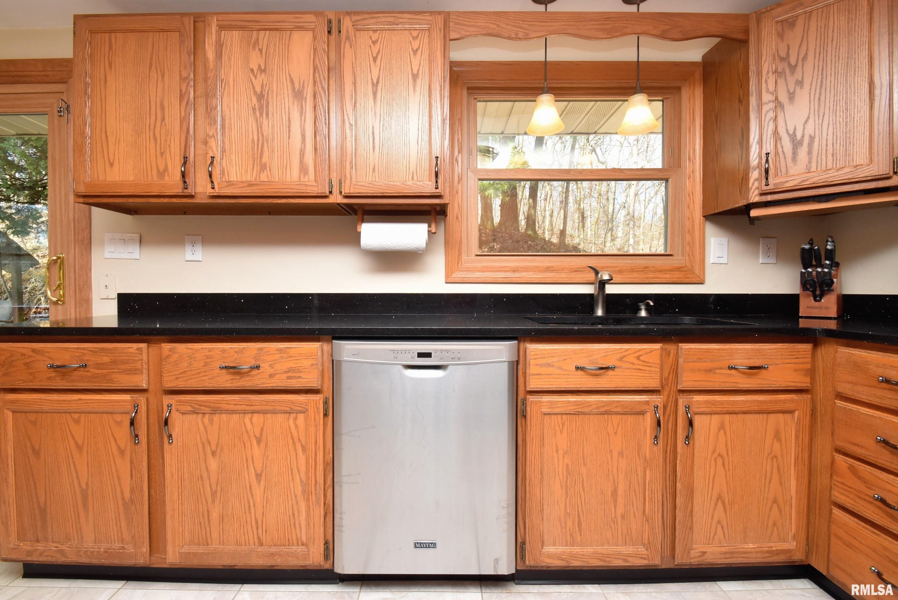 5721 North Koerner Road Peoria, IL 61615 - Photo 19 of 49 Gallery Image 19