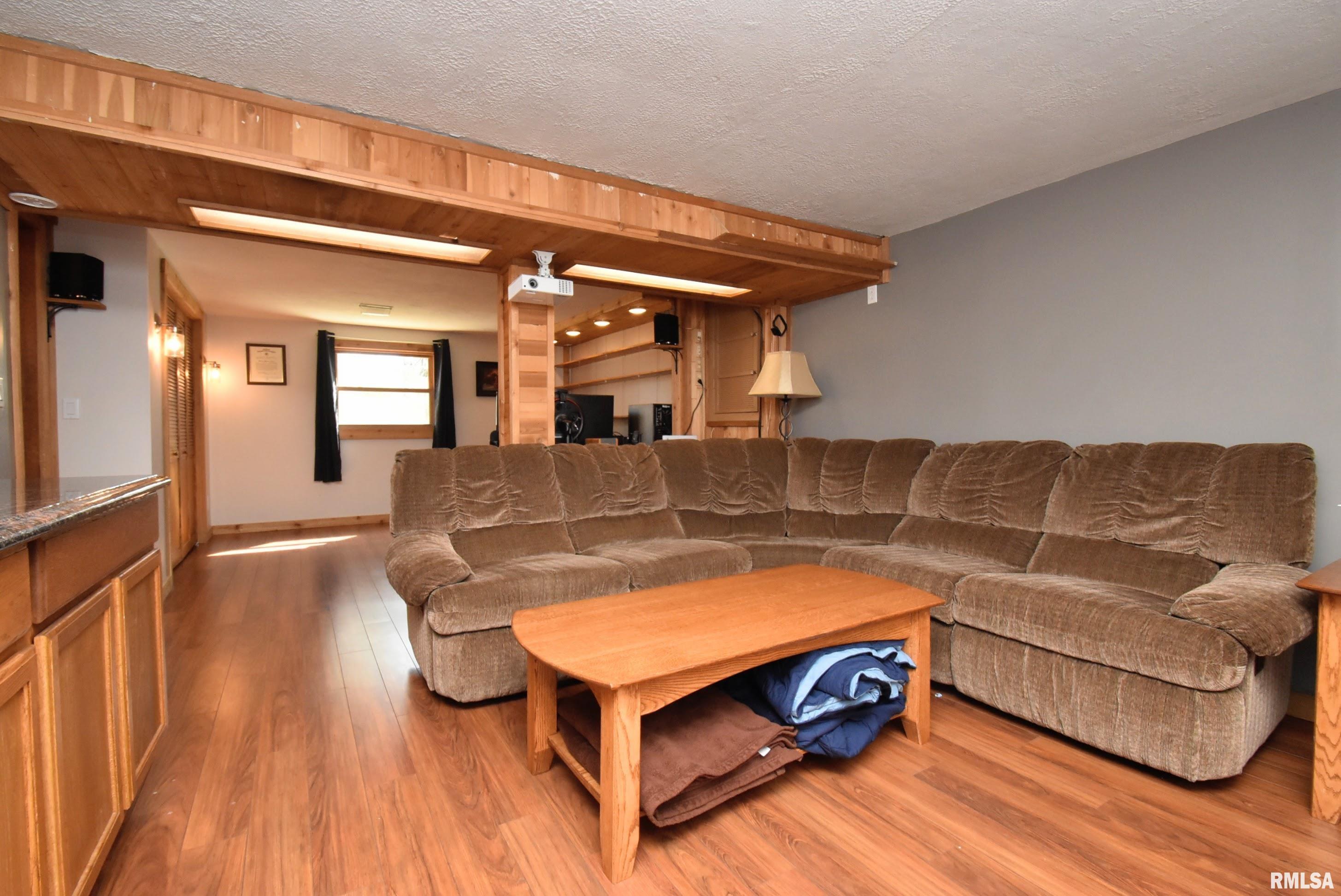 5721 North Koerner Road Peoria, IL 61615 - Photo 38 of 49 Gallery Image 38