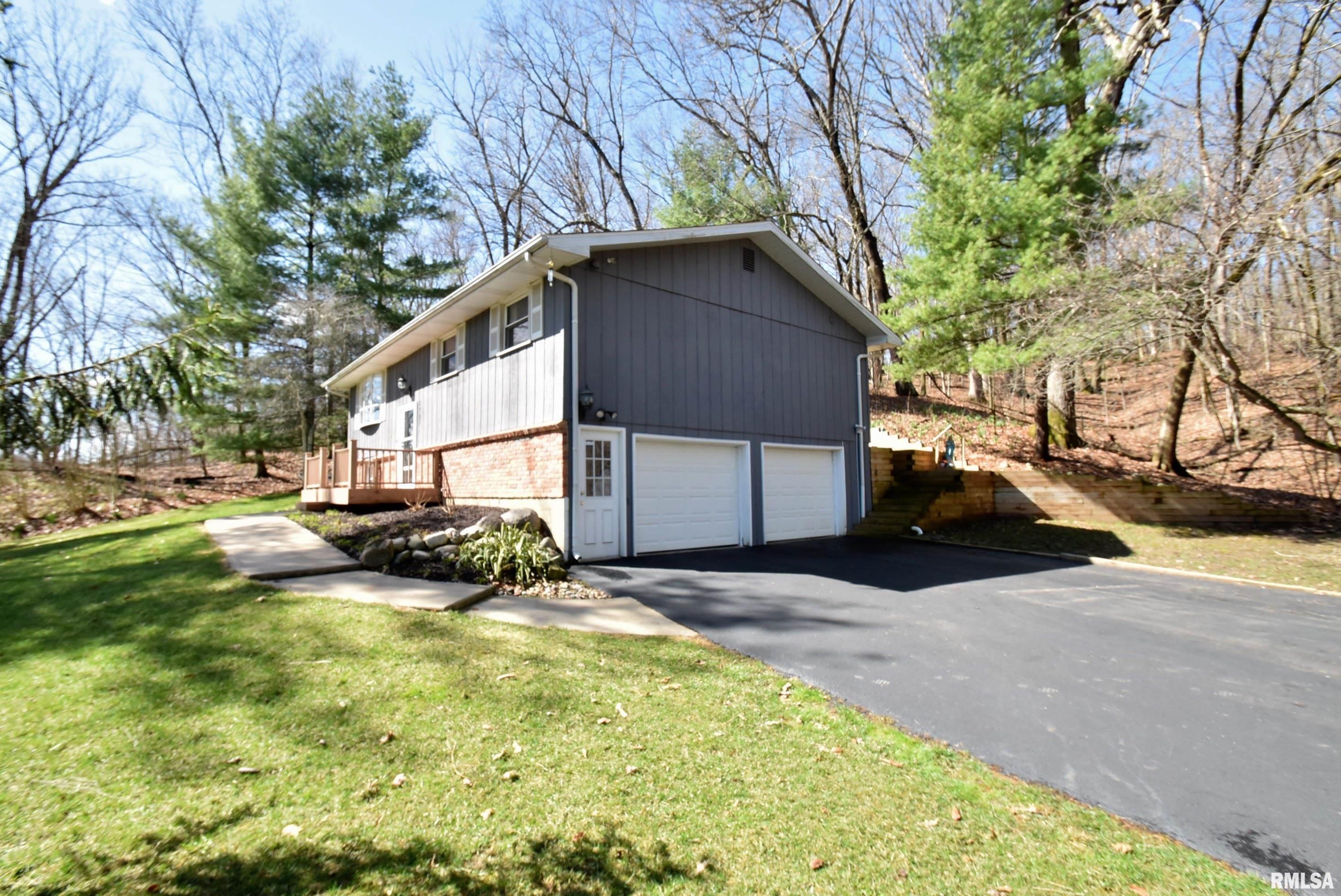 5721 North Koerner Road Peoria, IL 61615 - Photo 9 of 49 Gallery Image 9