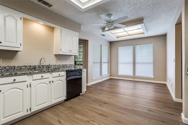 $2,950 | 2608 Schooner Drive, Plano, TX 75074