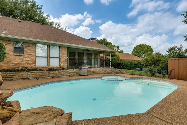 $2,950 | 2608 Schooner Drive, Plano, TX 75074