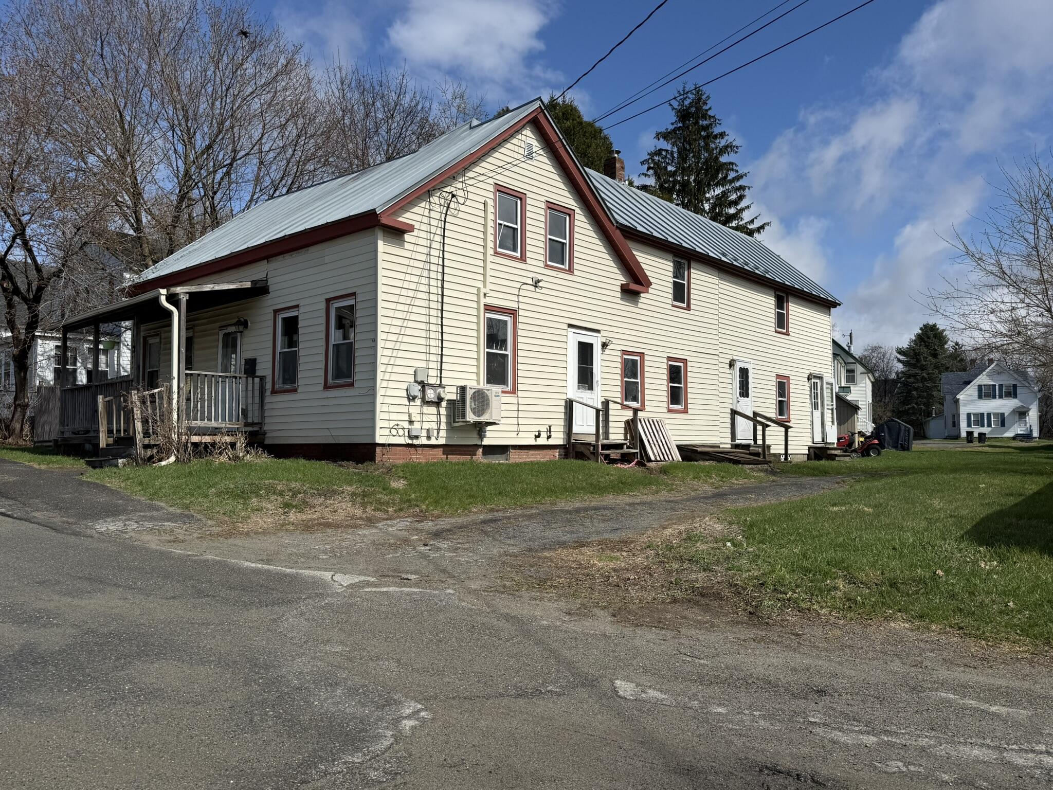 2 Burrill Street Fairfield, ME 04937 - Photo 3 of 15 IMG_9528