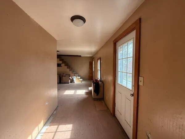 $98,000 | 2 Burrill Street, Fairfield, ME 04937