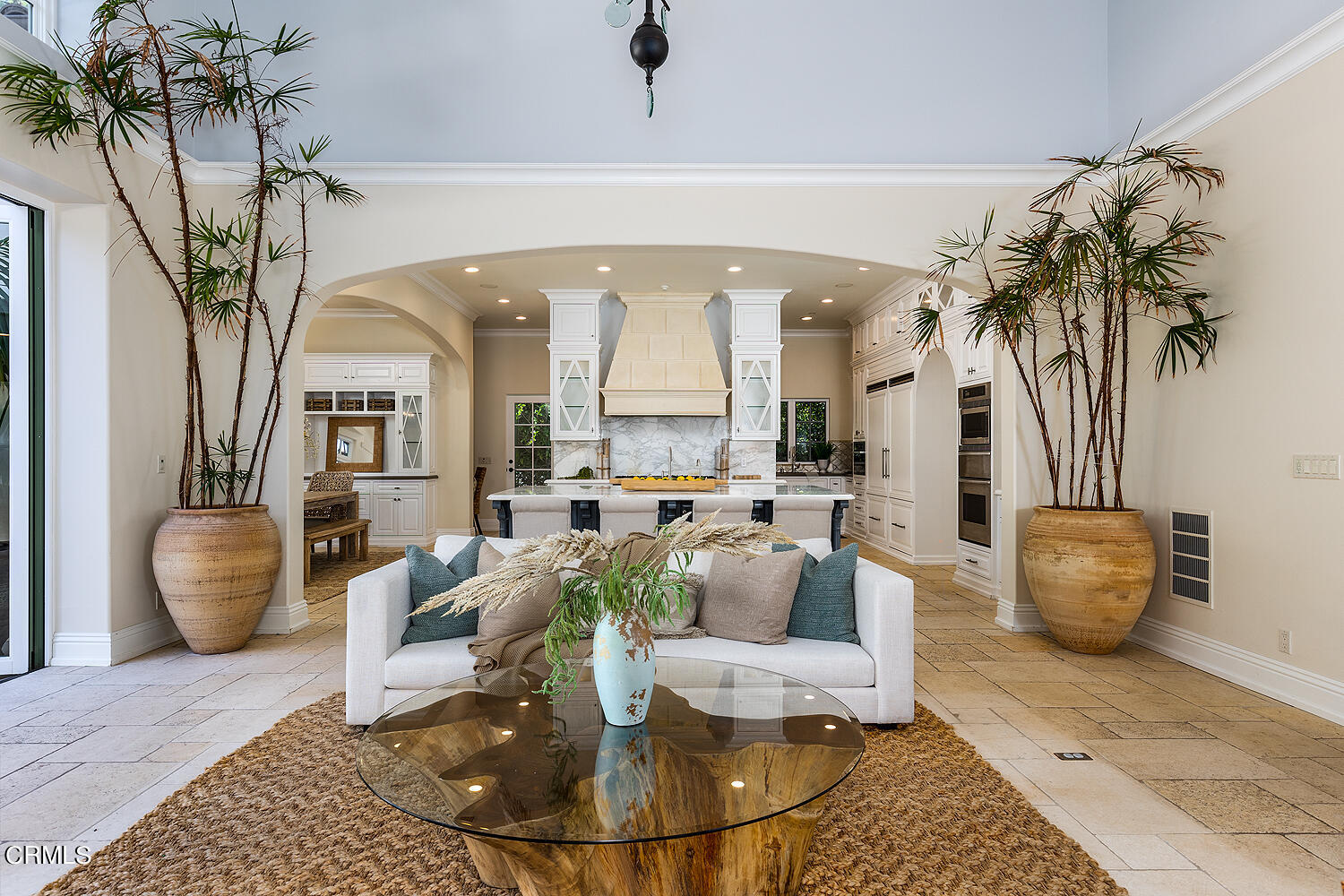 1610 Kinneloa Mesa Road Pasadena, CA 91107 - Photo 16 of 72 a living room with furniture and a potted plant