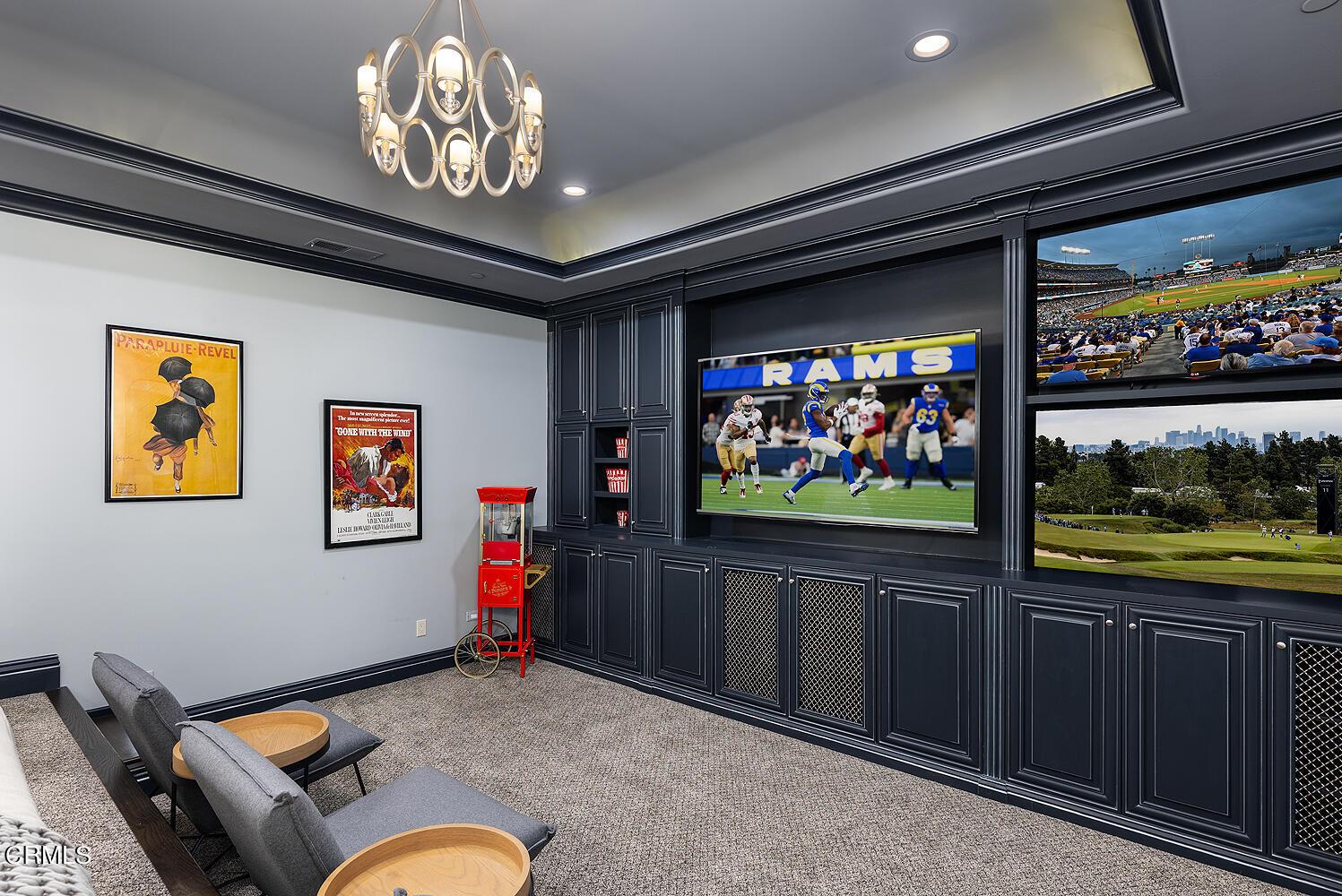 1610 Kinneloa Mesa Road Pasadena, CA 91107 - Photo 23 of 72 a living room with furniture and a flat screen tv