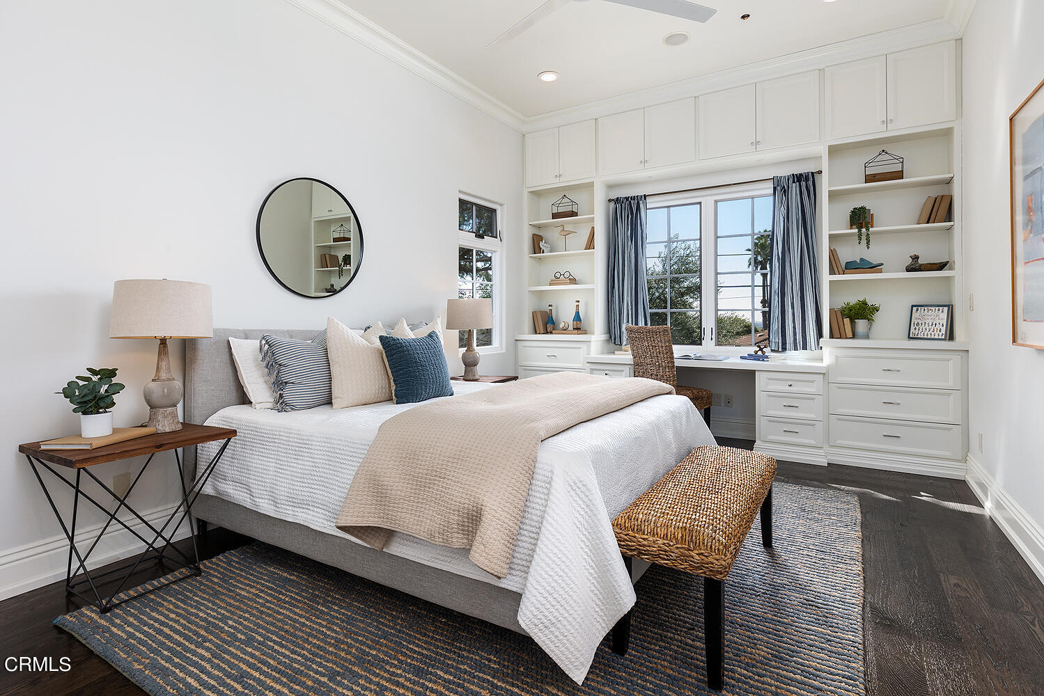 1610 Kinneloa Mesa Road Pasadena, CA 91107 - Photo 38 of 72 a bedroom with a bed and a dresser