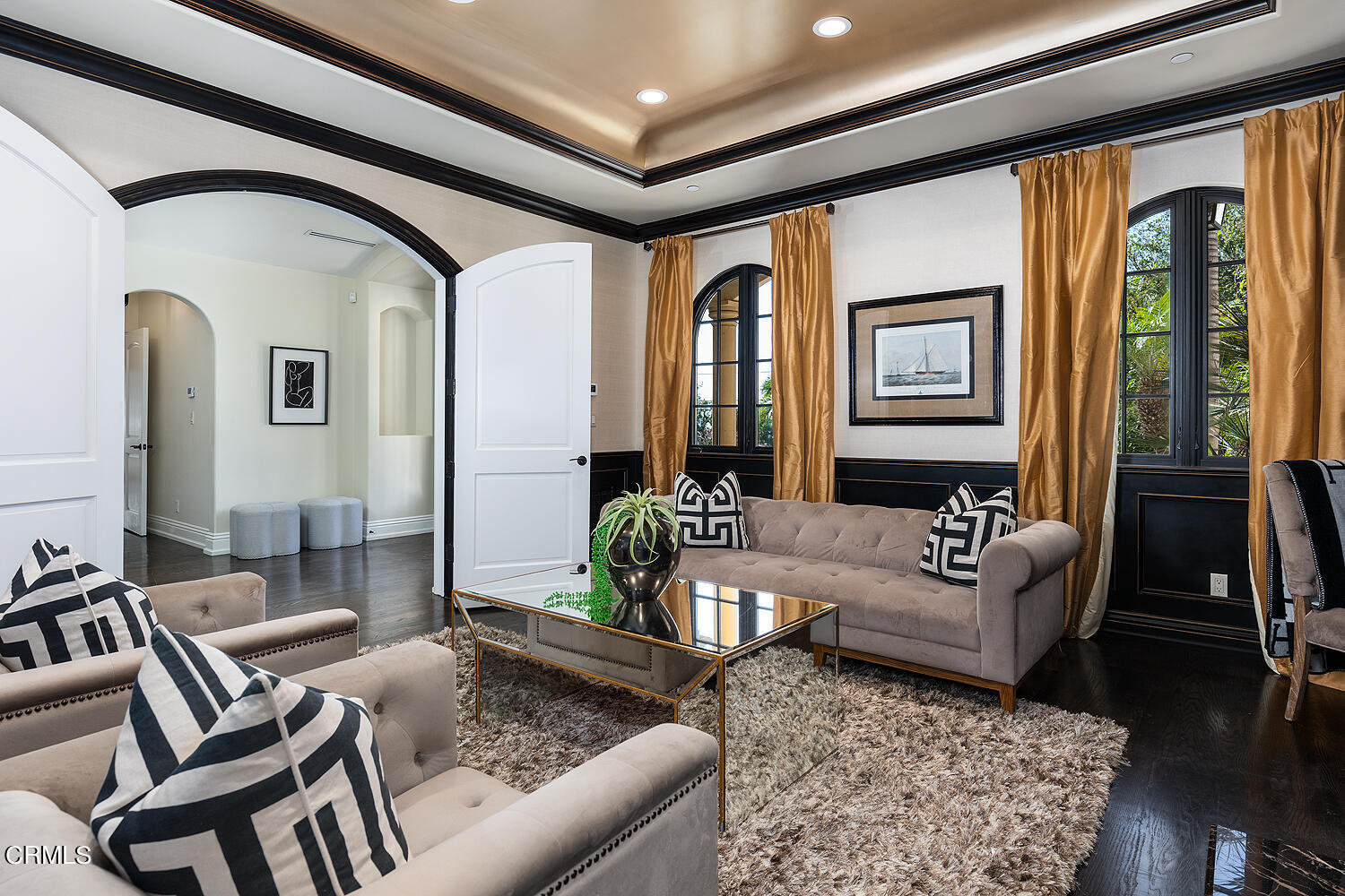 1610 Kinneloa Mesa Road Pasadena, CA 91107 - Photo 8 of 72 a living room with furniture and a large window