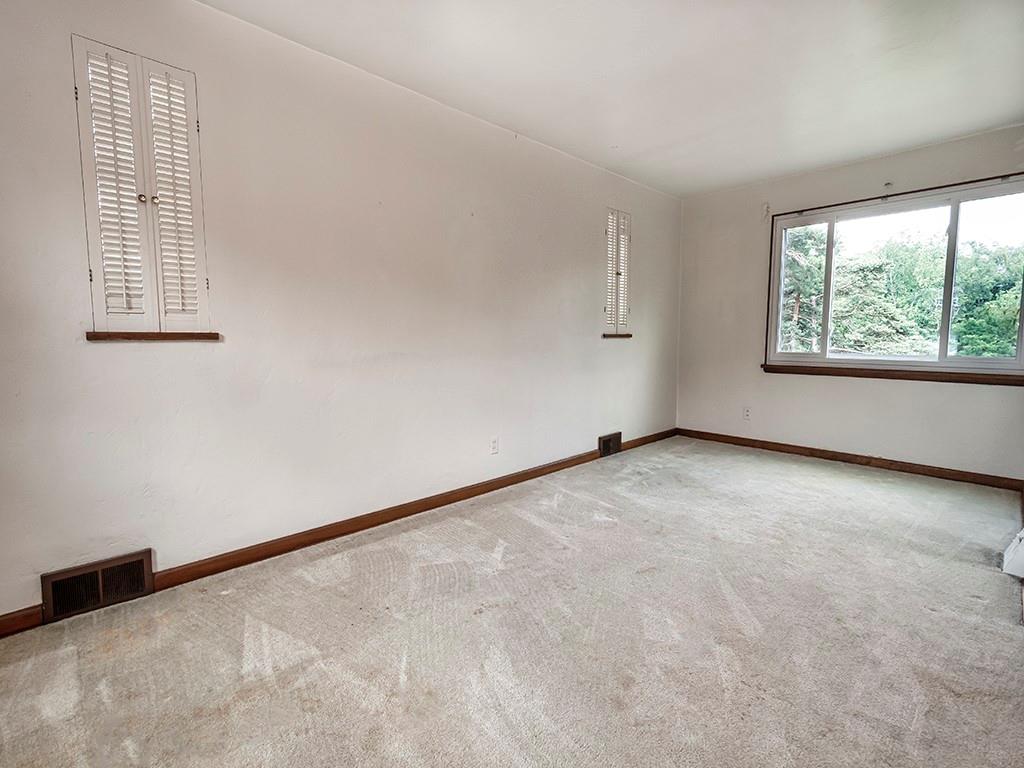 161 Rosscommon Road Wexford, PA 15090 - Photo 3 of 20 Gallery Image 3