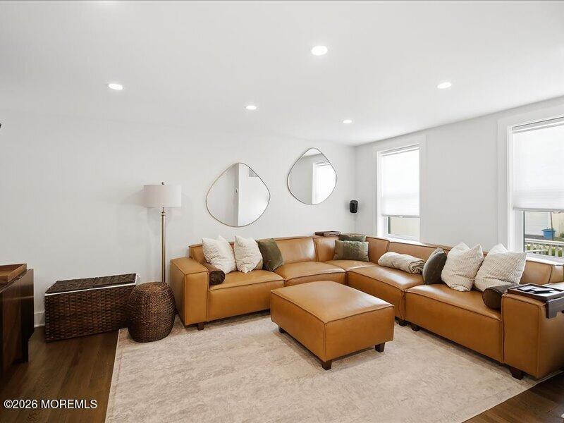 16 Clinton Street Matawan, NJ 07747 - Photo 5 of 24 06-Dinign 1A