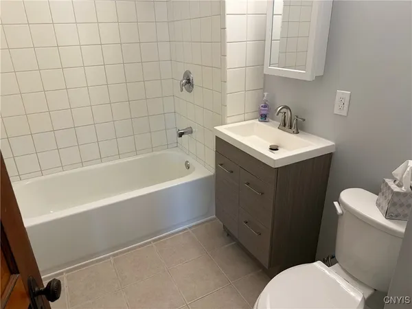 $1,500 | 812-814 Spencer Street, Unit 14, Syracuse, NY 13204