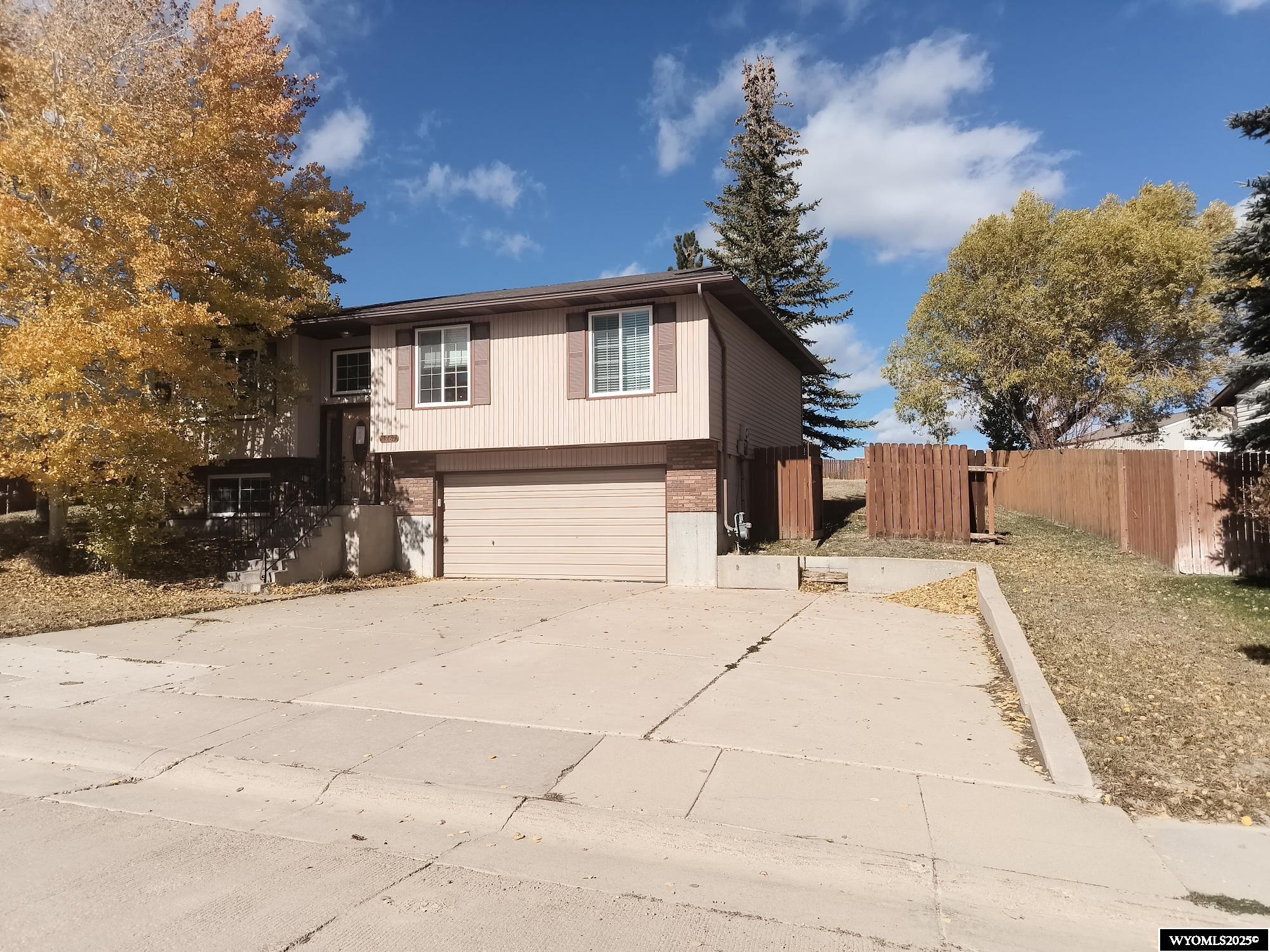 1787 Dell Rio Drive Kemmerer, WY 83101 - Photo 2 of 13