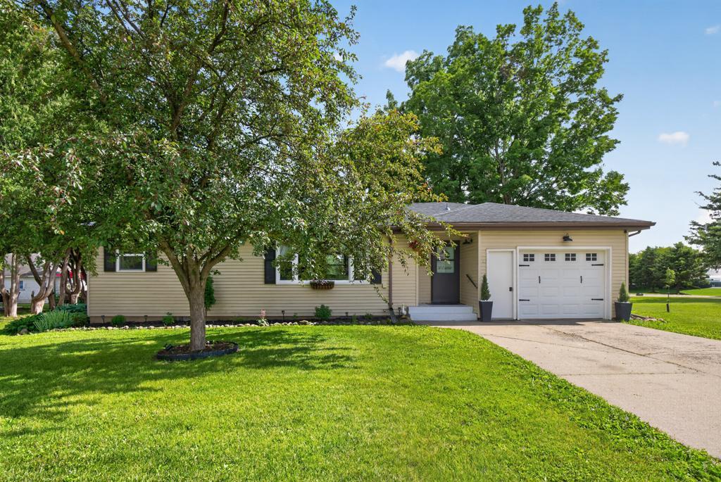 416 Smith Street Spring Valley, MN 55975 - Photo 2 of 43