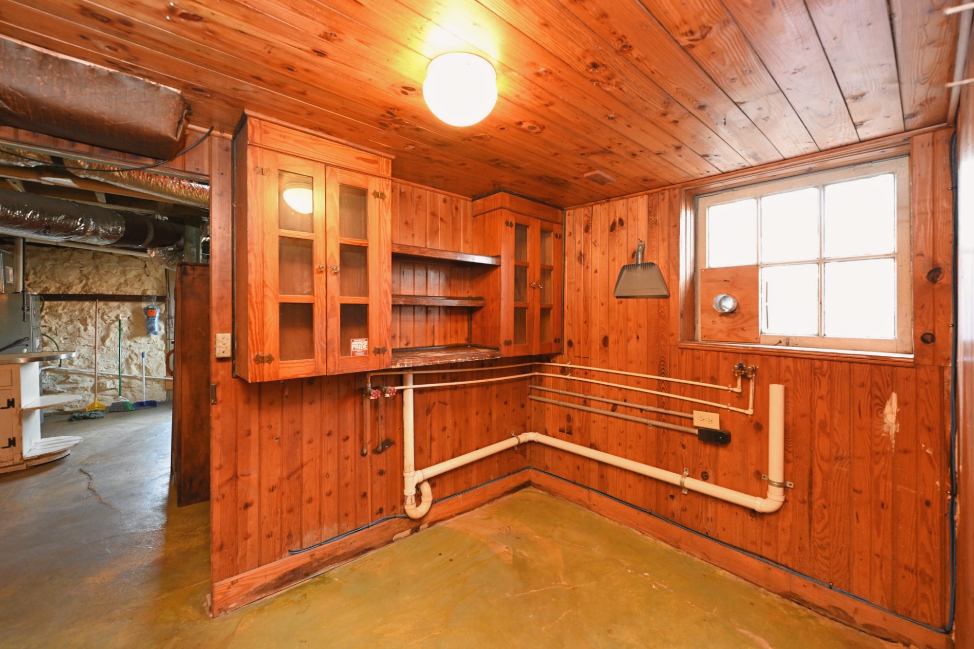 4228 Brush Hill Road Nashville, TN 37216 - Photo 64 of 100 an empty room with windows