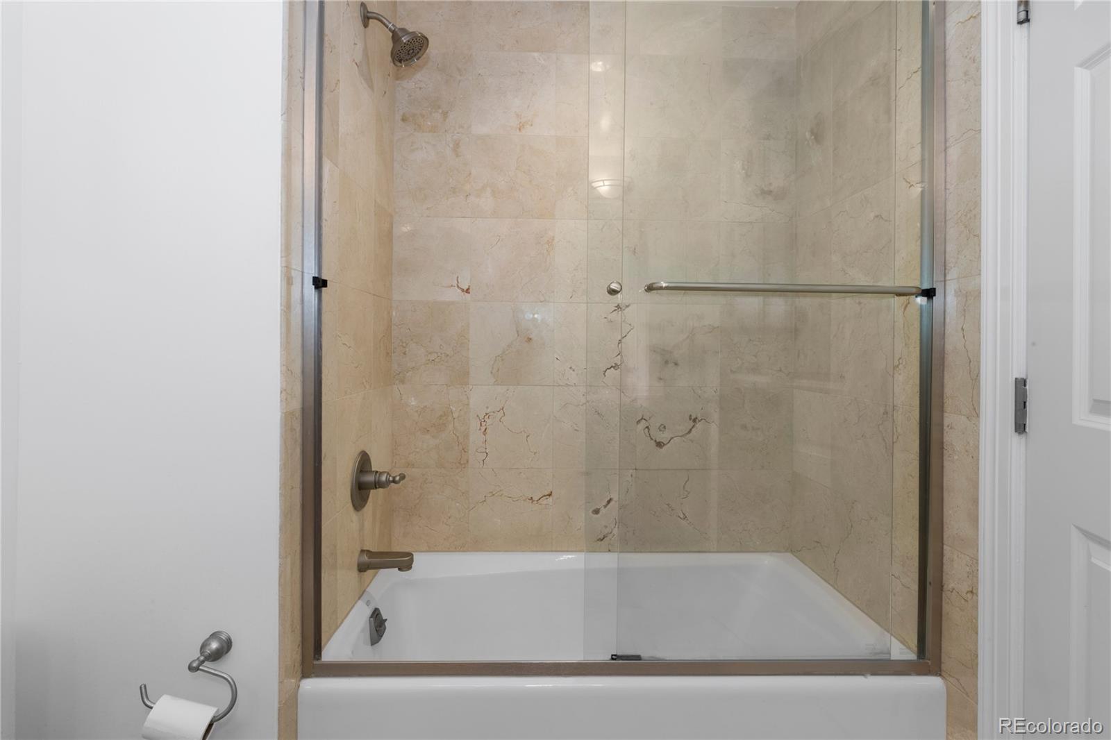 1827 Grant Street, Unit 500 Denver, CO 80203 - Photo 27 of 35