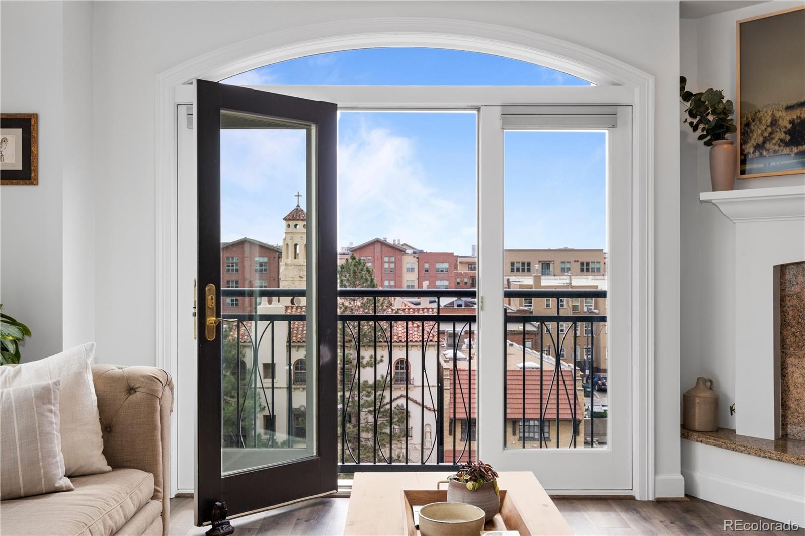 1827 Grant Street, Unit 500 Denver, CO 80203 - Photo 9 of 35