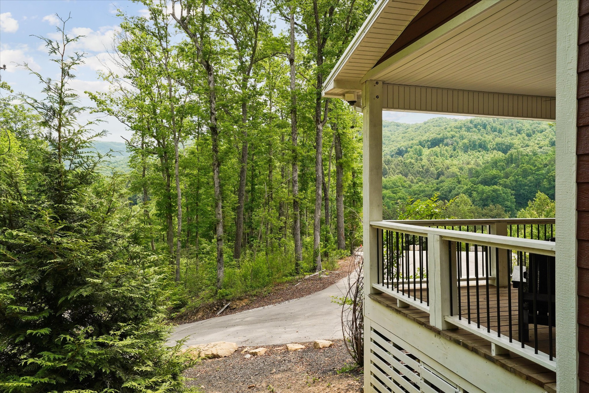 6830 Stinking Creek Road Pioneer, TN 37847 - Photo 34 of 51 Gallery Image 34