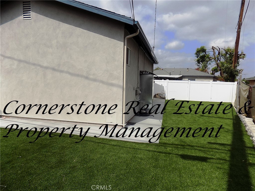 6640 Lake Street Riverside, CA 92503 - Photo 3 of 14