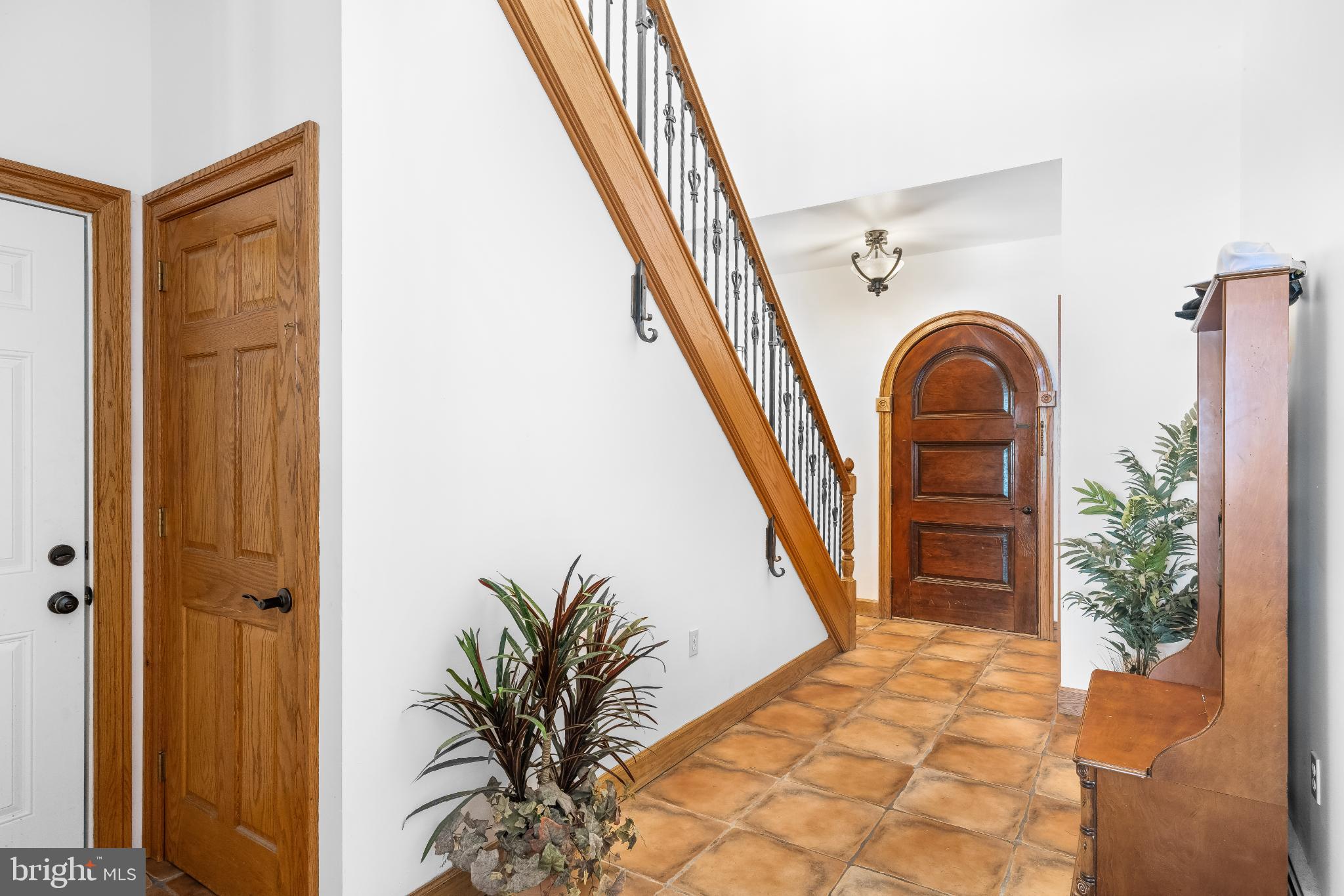 216 Merwinsburg Road Effort, PA 18330 - Photo 55 of 75 Inviting entryway with elegant staircase.