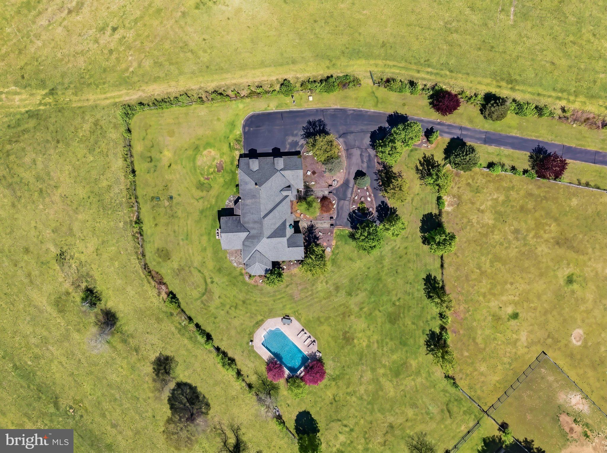 216 Merwinsburg Road Effort, PA 18330 - Photo 64 of 75 Sprawling estate with lush greenery.