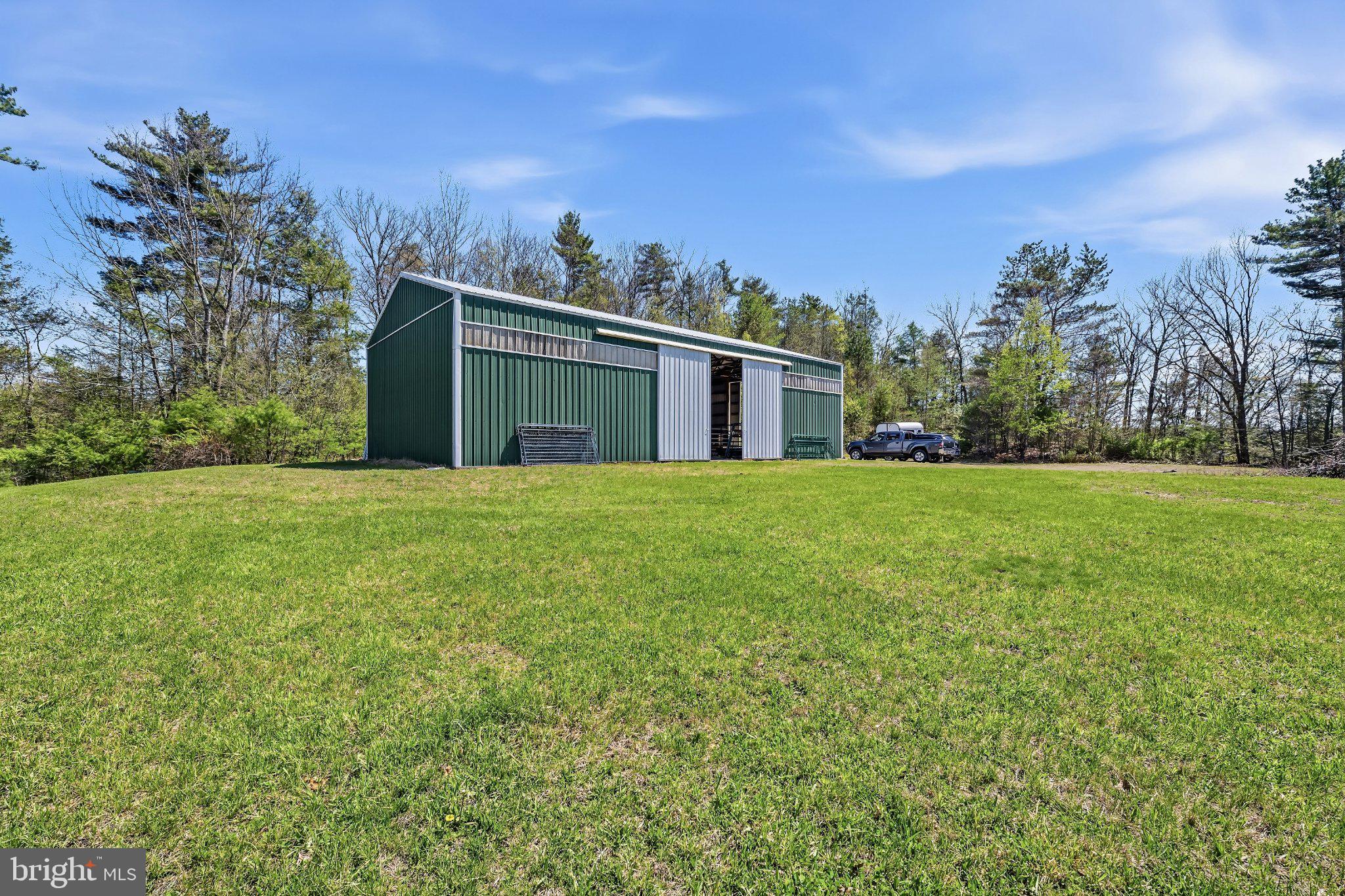 216 Merwinsburg Road Effort, PA 18330 - Photo 71 of 75 Spacious green shed on open land.