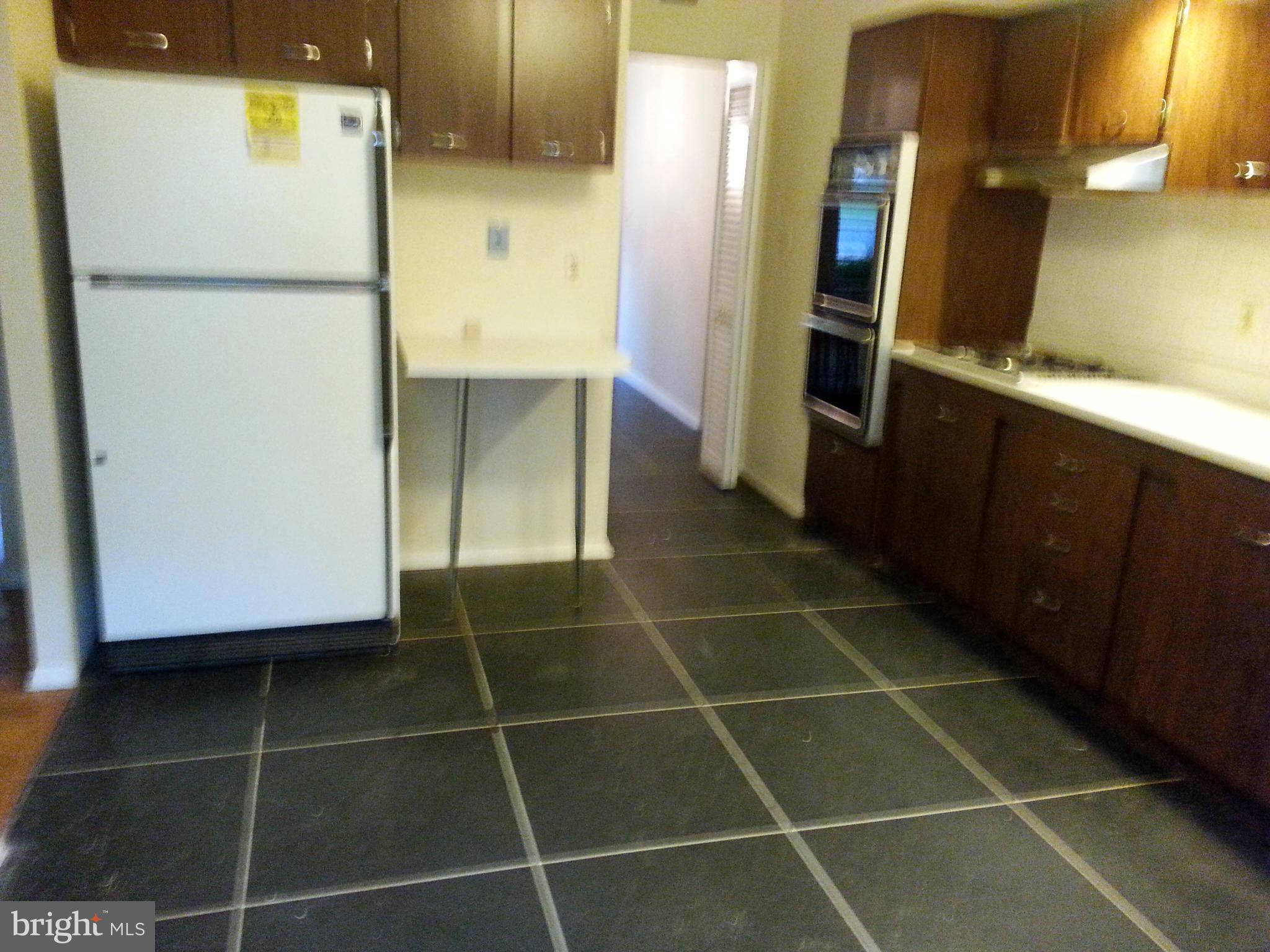 4516 Hawksbury Road Baltimore, MD 21208 - Photo 9 of 14 Kitchen