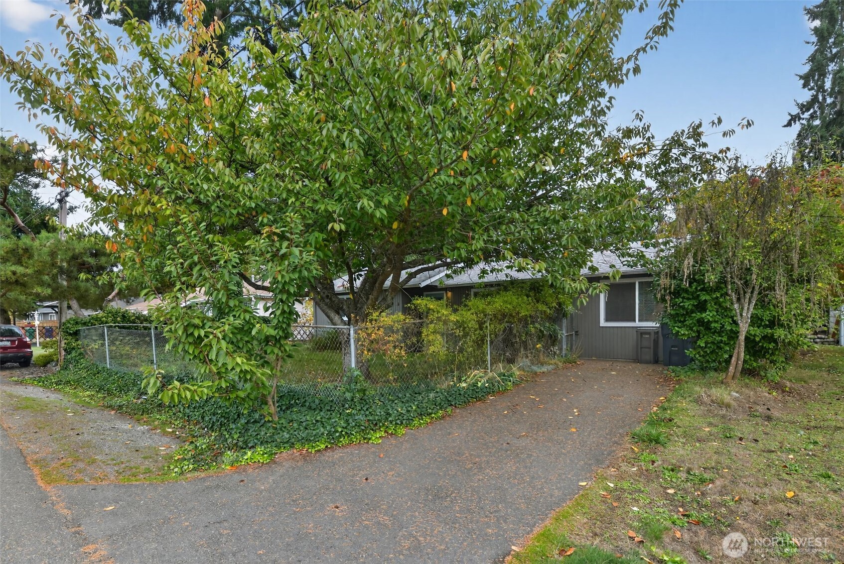 30548 5th Avenue Southwest Federal Way, WA 98023 - Photo 29 of 33