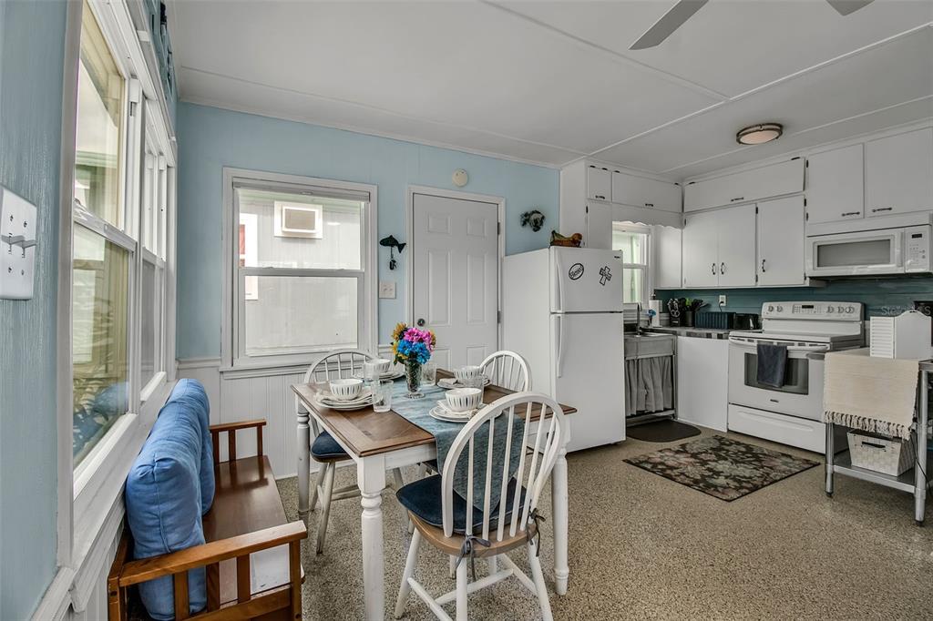 10315 Cortez Road West, Unit 123 Bradenton, FL 34210 - Photo 2 of 61