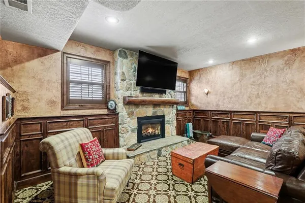 $920,000 | 13804 Eby Street, Overland Park, KS 66221