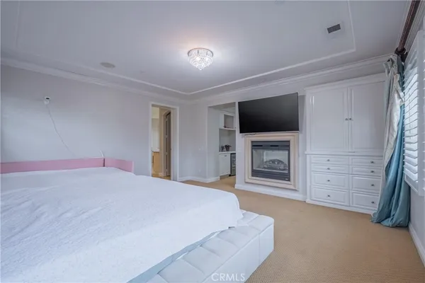 a utility room with sink dryer and washer