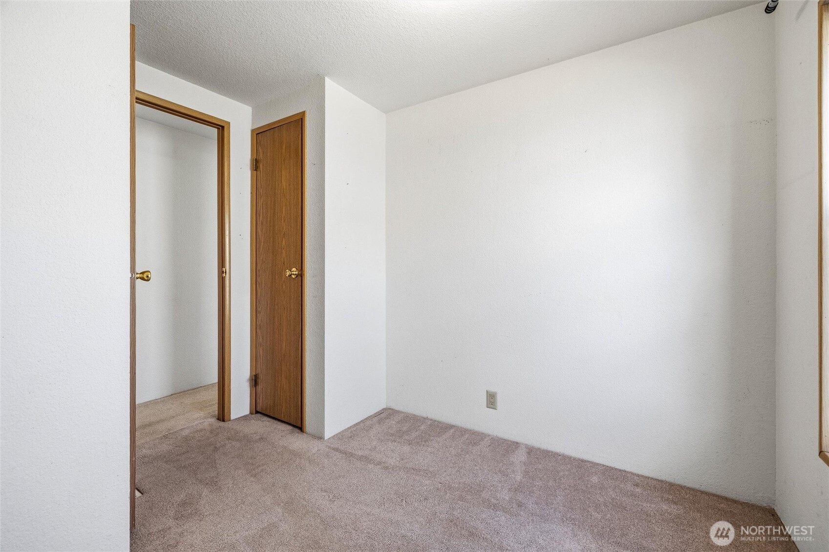 8080 Harborview Road, Unit M190 Blaine, WA 98230 - Photo 22 of 29