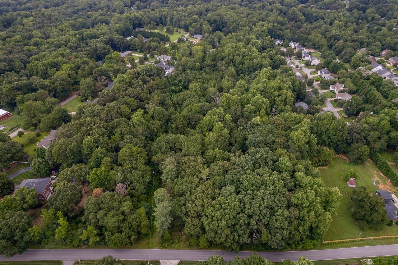 415 Phillips Road Greer, SC 29650 - Photo 4 of 20 Gallery Image 4