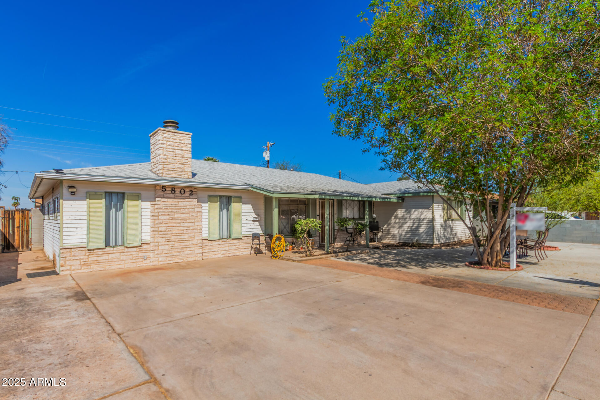 5802 North 38th Drive Phoenix, AZ 85019 - Photo 2 of 30 02 - 38th