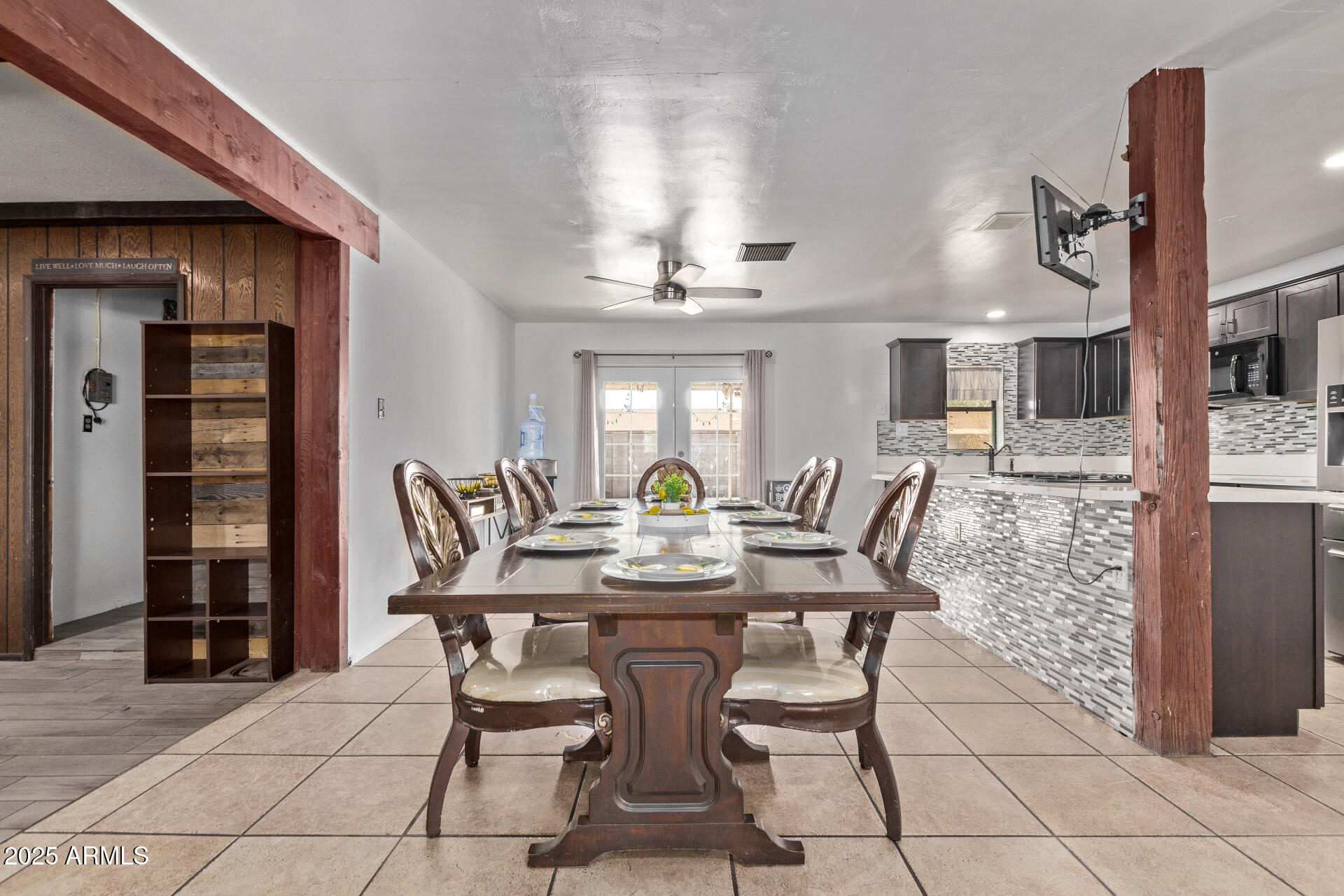 5802 North 38th Drive Phoenix, AZ 85019 - Photo 8 of 30 06 38th