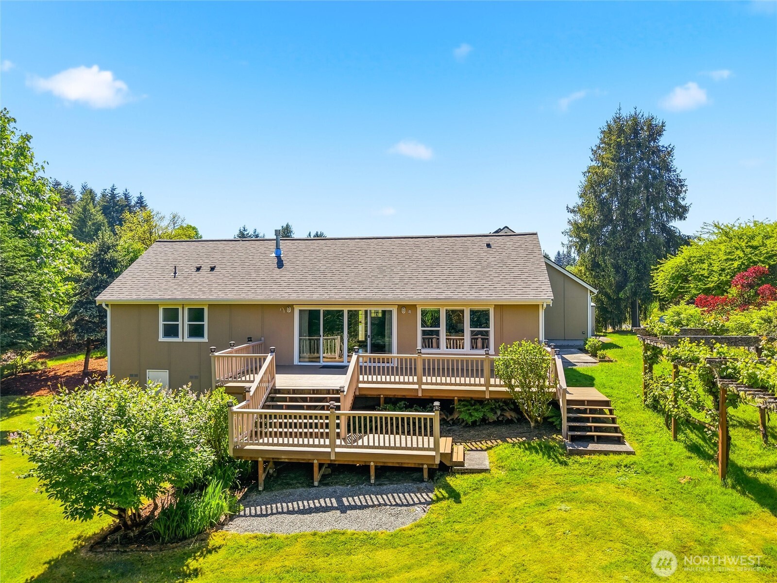5018 Pleasant Glade Road Northeast Olympia, WA 98516 - Photo 34 of 40