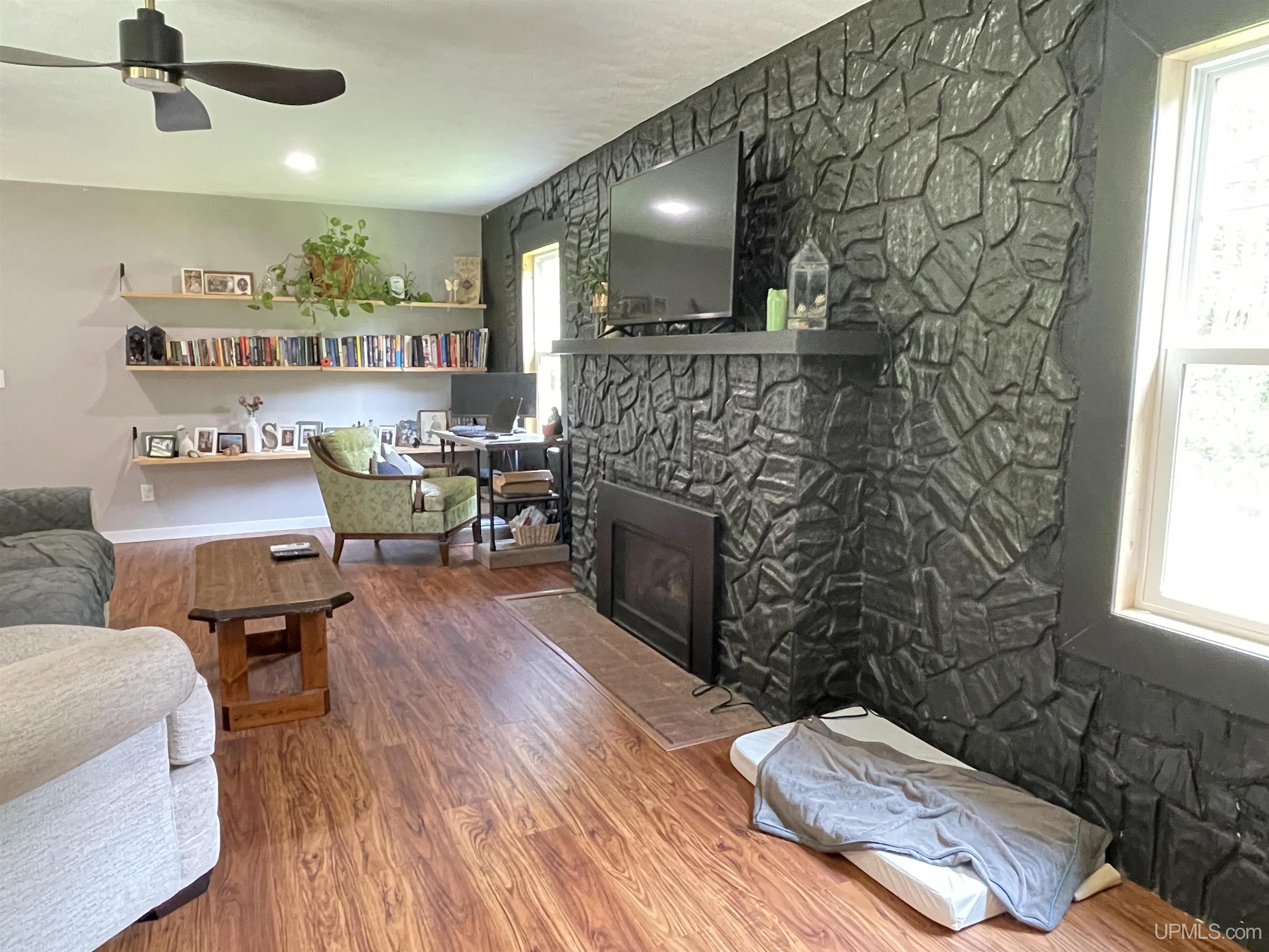 2731 Jones Road Gulliver, MI 49840 - Photo 13 of 39 Gallery Image 13