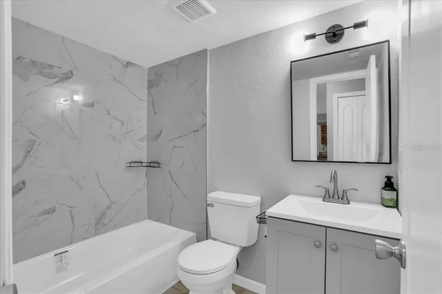 $167,900 | 209 Red Cedar Place, Unit 209, Brandon, FL 33510