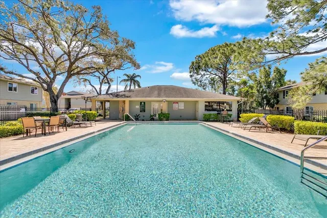 $167,900 | 209 Red Cedar Place, Unit 209, Brandon, FL 33510