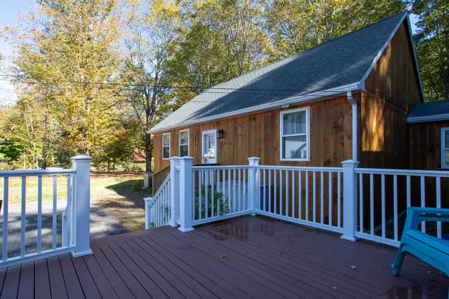 $570,000 | 1 Cherry Road, North Hampton, NH 03862