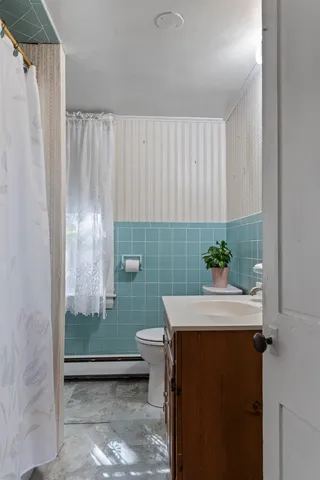 $570,000 | 1 Cherry Road, North Hampton, NH 03862