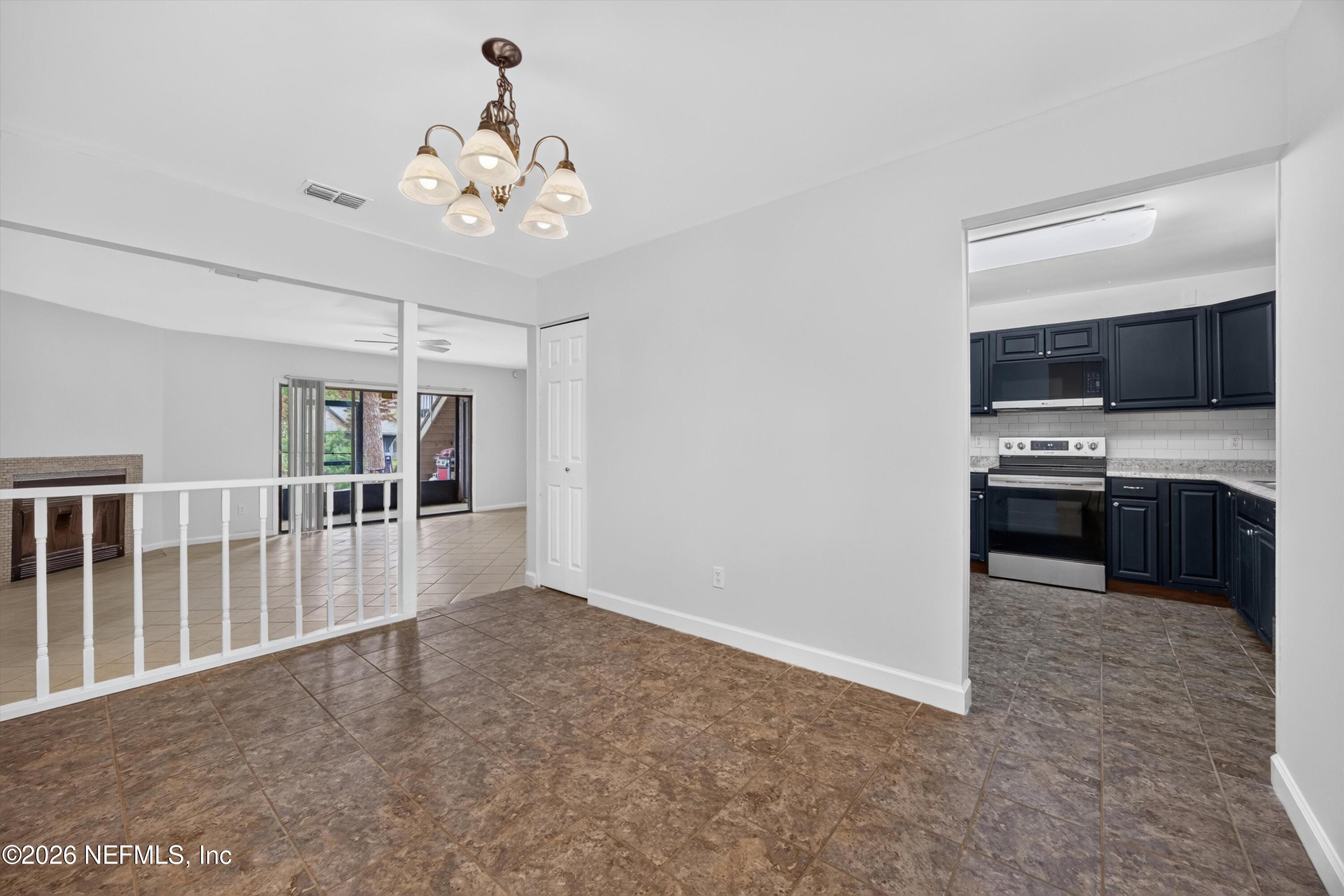 3801 Crown Point Road, Unit 2061 Jacksonville, FL 32257 - Photo 11 of 36 11-3801 Crown Point Rd-2