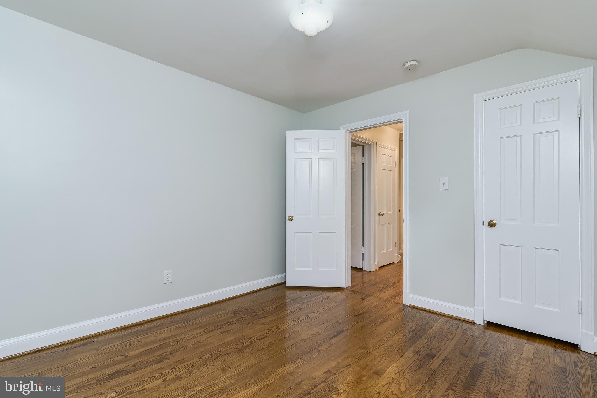 5911 Gloster Road Bethesda, MD 20816 - Photo 58 of 79 Bedroom #4.