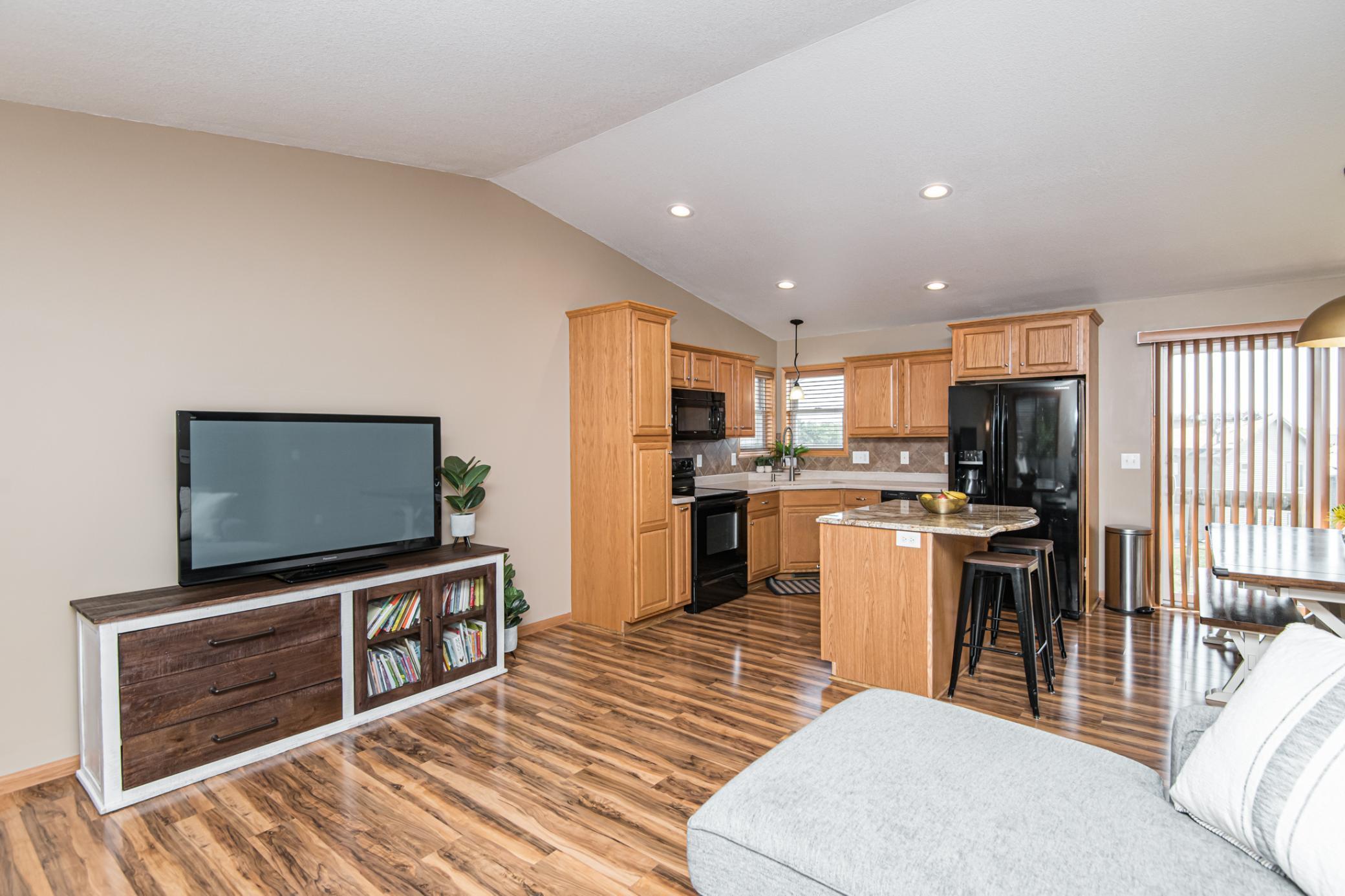 3134 Tamarack Lane Southeast Rochester, MN 55904 - Photo 13 of 44 Gallery Image 13
