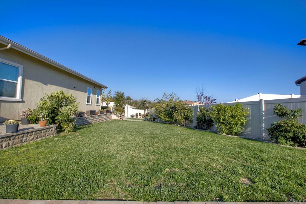 1122 Palomar Circle Escondido, CA 92027 - Photo 46 of 47