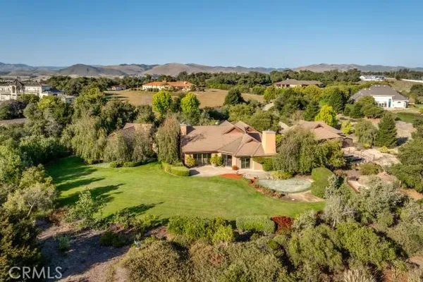 $3,200,000 | 2075 Sea Oak Lane, Arroyo Grande, CA 93420