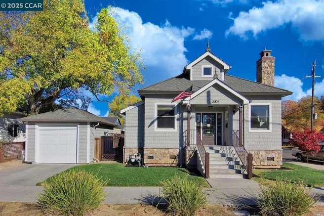 $2,600 | 2004-2004 Main Street, Napa, CA 94559