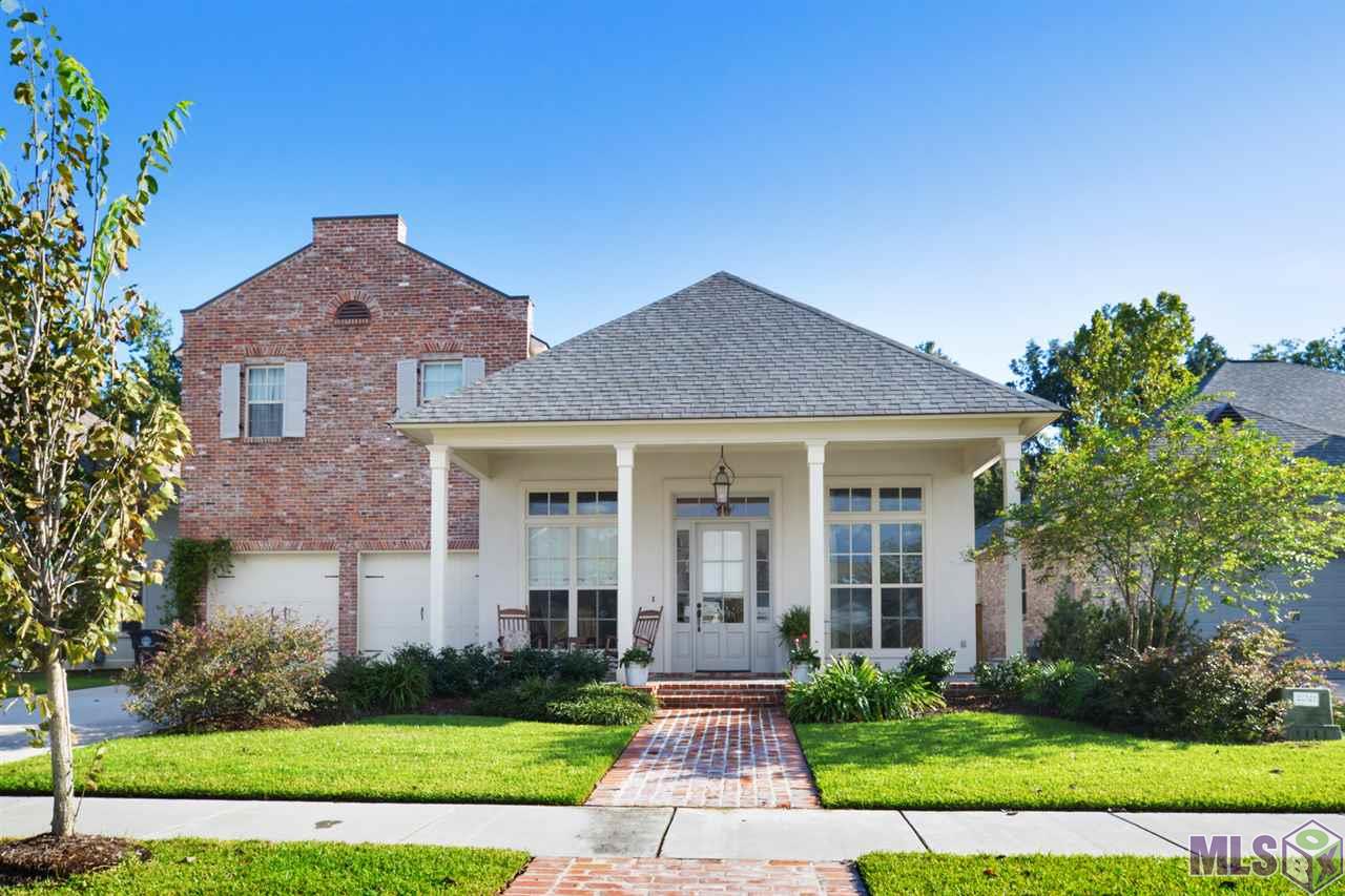 1962 Sugar Cane Baton Rouge, LA 70810 - Photo 1 of 19 Front of Home